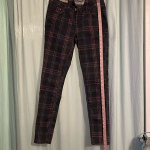 Plaid pants size 5 HotKiss skinny Lily dark gray with pink and white plaid